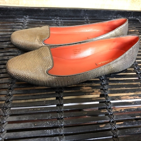 Via Spiga Flat, EUC - Picture 3 of 9